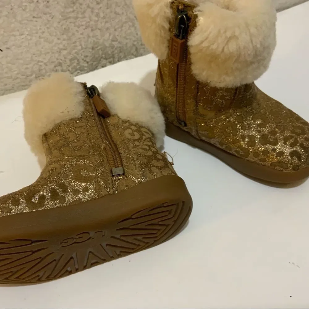 UGG Jorie II glitter leopard booties size 04/05